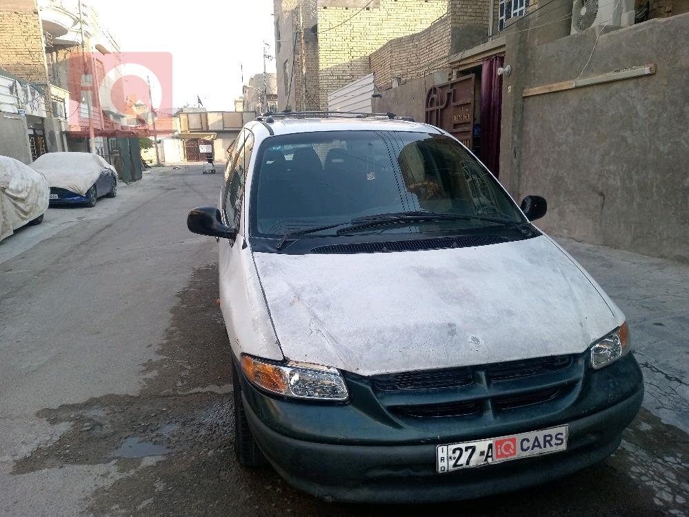 دودج كارافان
